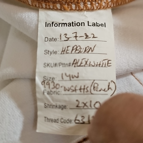 DL1961 Alex High Rise Wide Leg Size 14W Sample - Picture 13 of 13